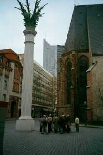 Säule auf dem Nikolaikrchhof